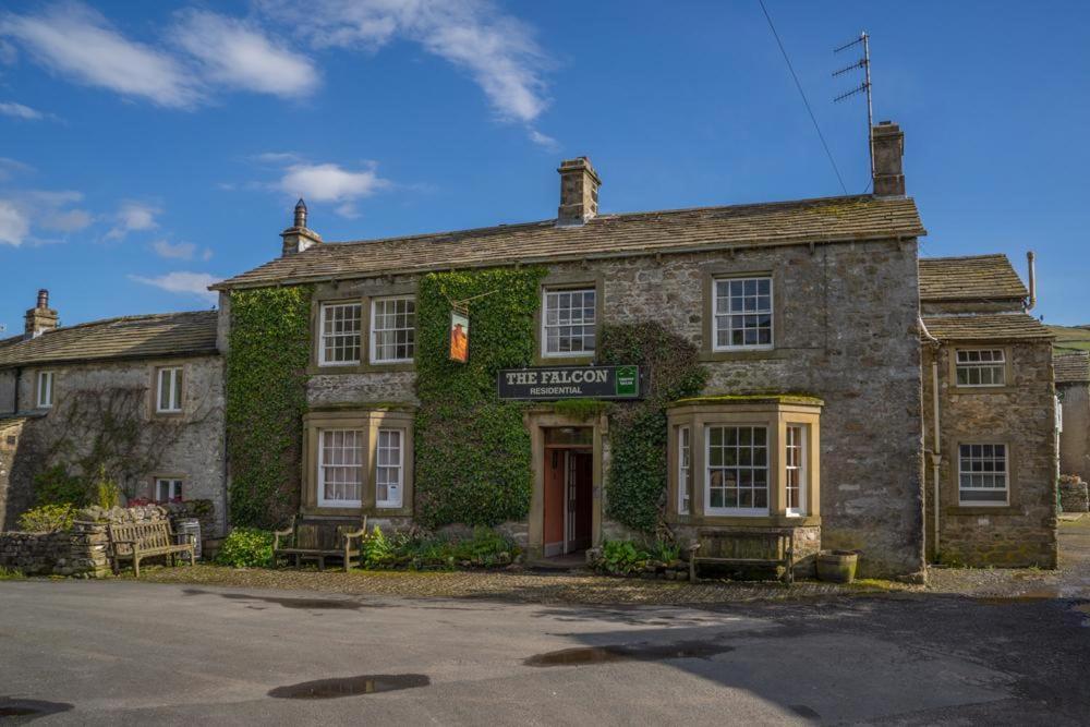 The Falcon Inn Arncliffe Extérieur photo